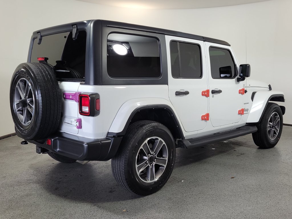 Used 2023 Jeep Wrangler Unlimited Sahara AWD/4WD image 6