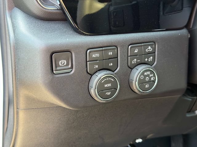 New 2026 Chevrolet Silverado 1500 RST w/ RST All Star Premium Package AWD/4WD image 24