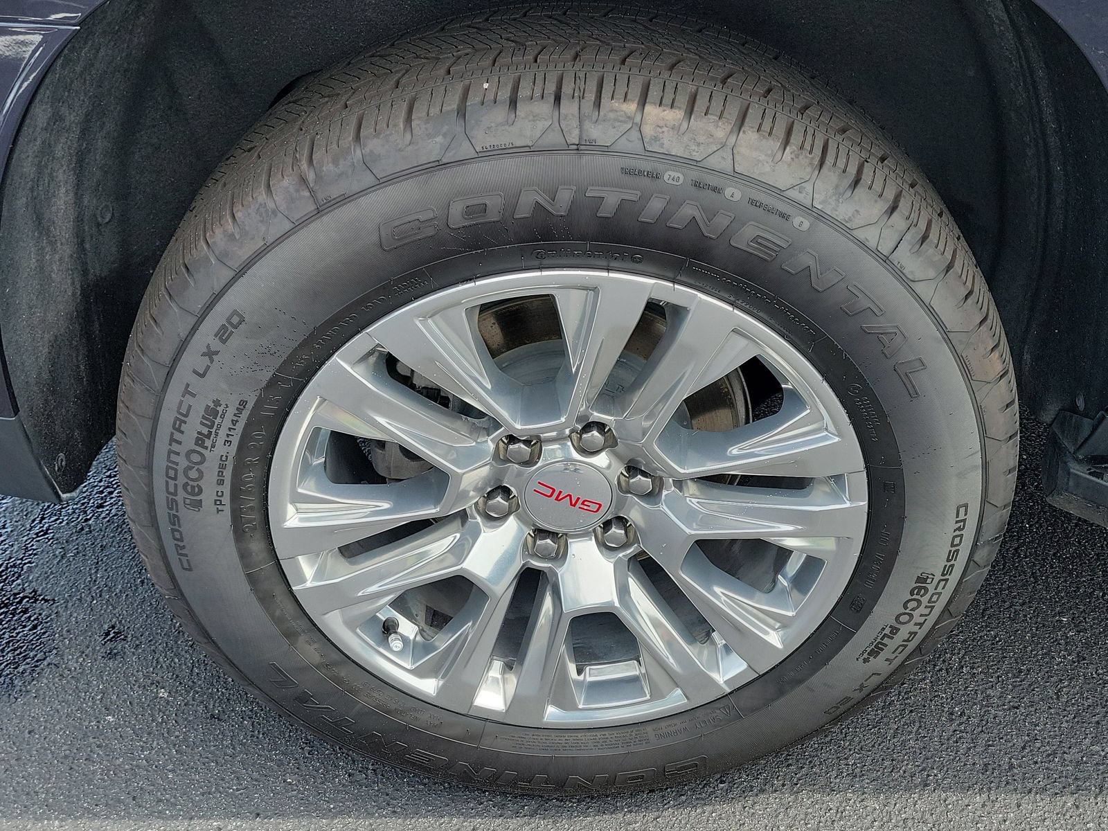Used 2023 GMC Yukon Denali RWD image 5