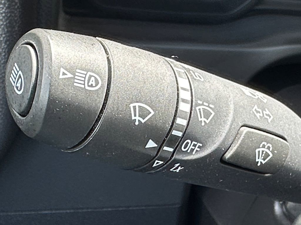 Used 2025 Chevrolet Silverado 1500 W/T RWD image 20