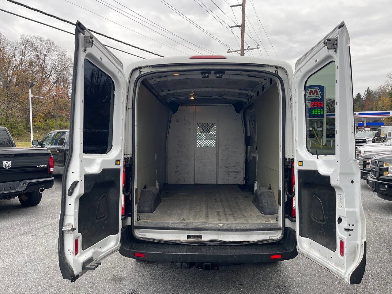 Used 2015 Ford Transit 250 148 Medium Roof image 17