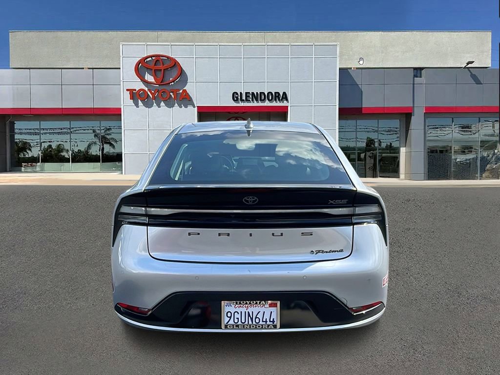 Used 2023 Toyota Prius Prime XSE Premium image 4