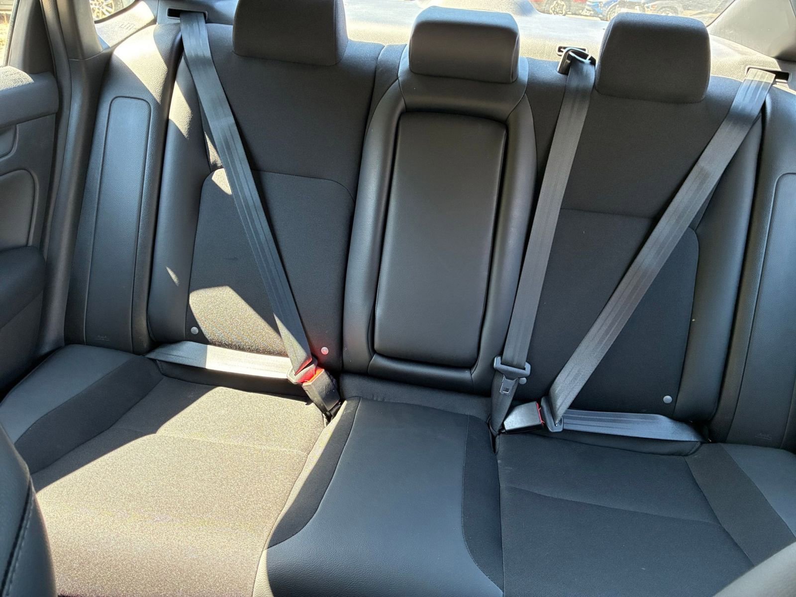 Used 2025 Honda Civic Sport image 37