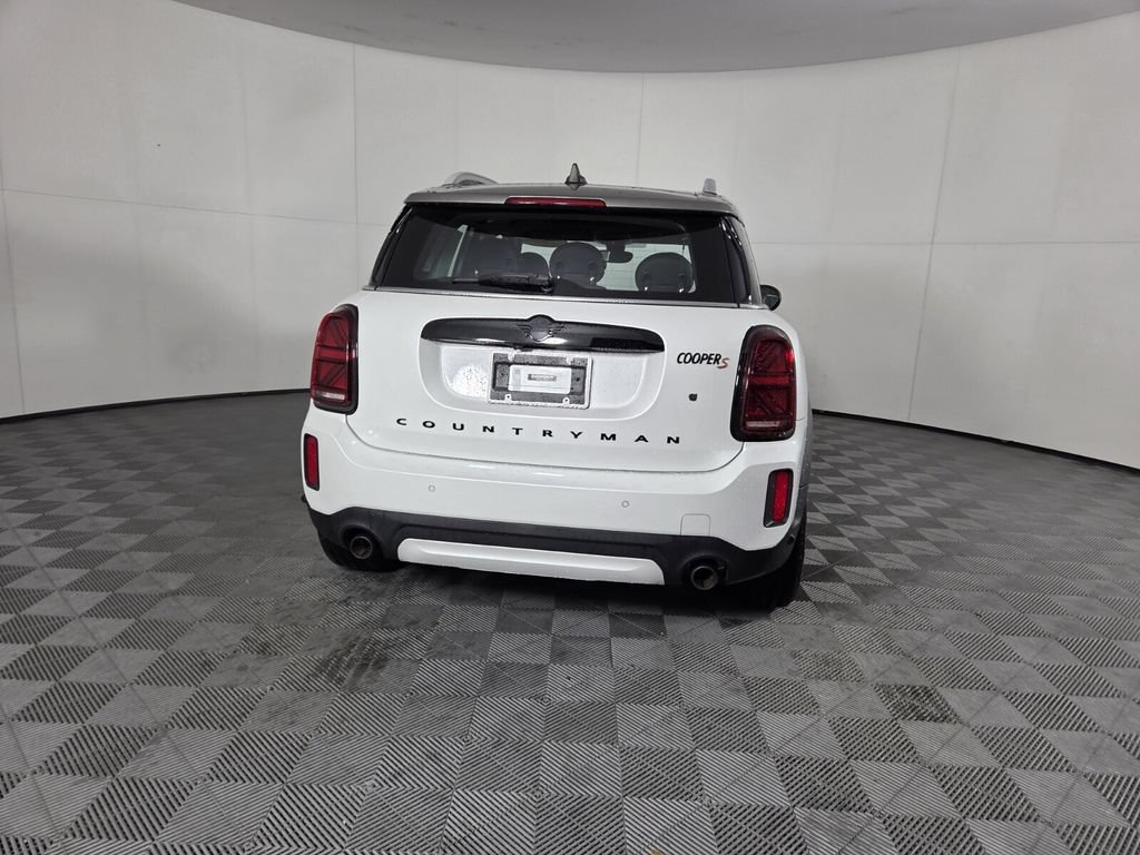 Used 2024 MINI Cooper Countryman S FWD image 4