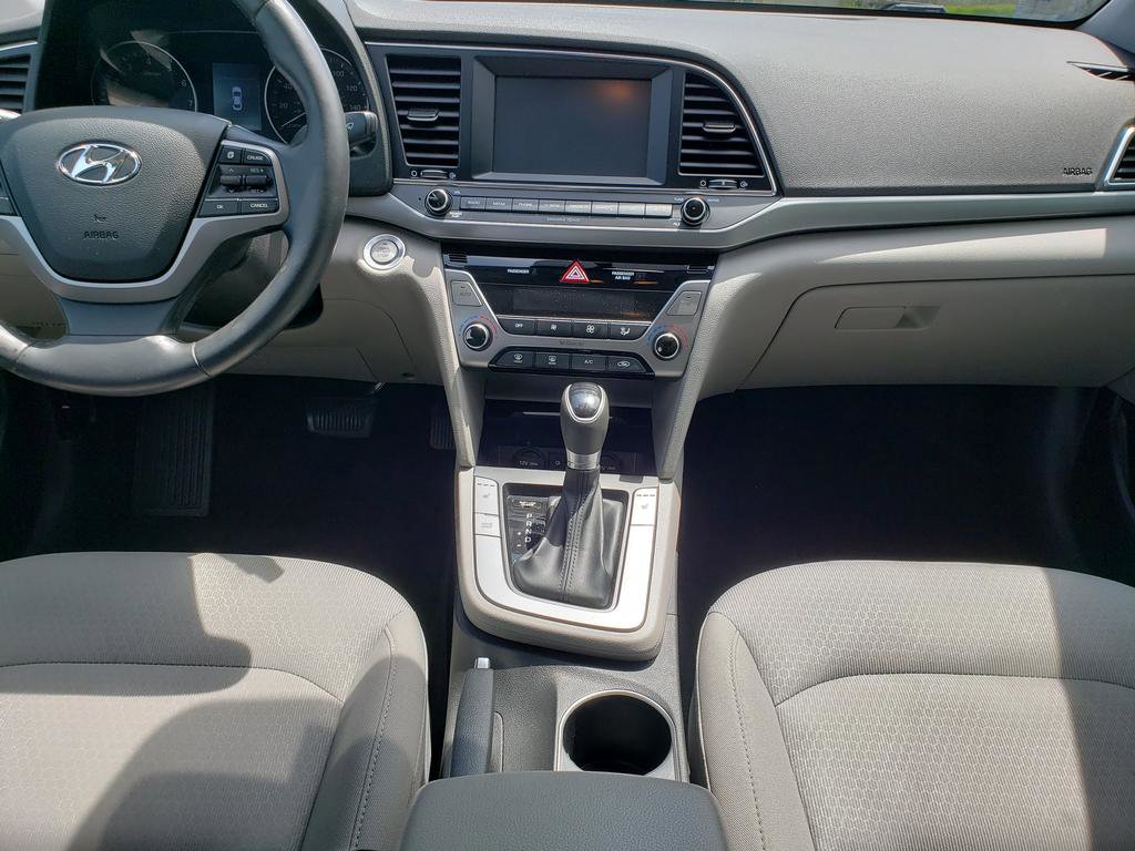 Used 2018 Hyundai Elantra Value Edition FWD image 13