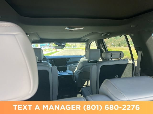 New 2026 Jeep Grand Wagoneer Summit AWD/4WD image 11