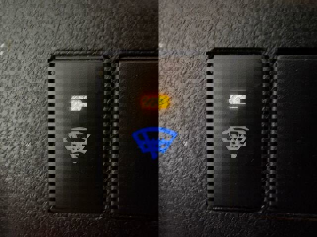 Used 2016 Toyota Highlander XLE AWD/4WD image 12