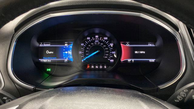 Used 2020 Ford Edge Titanium AWD/4WD image 16