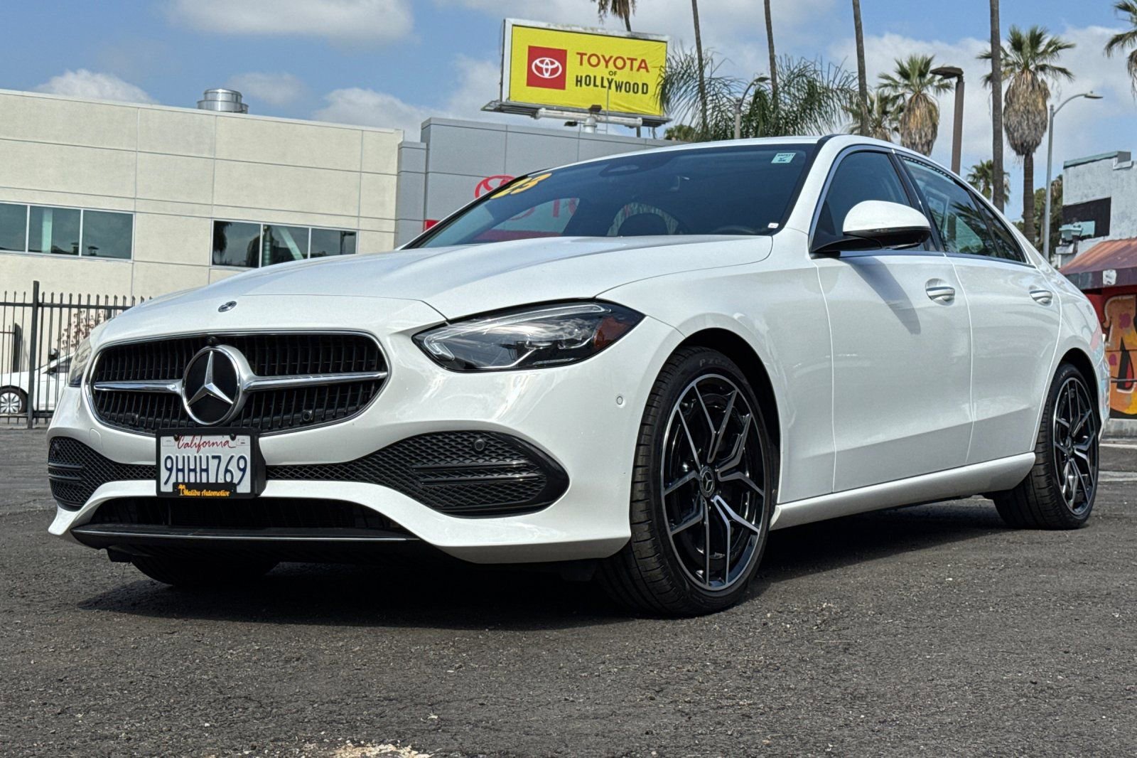 Used 2023 Mercedes-Benz C 300 Sedan image 8