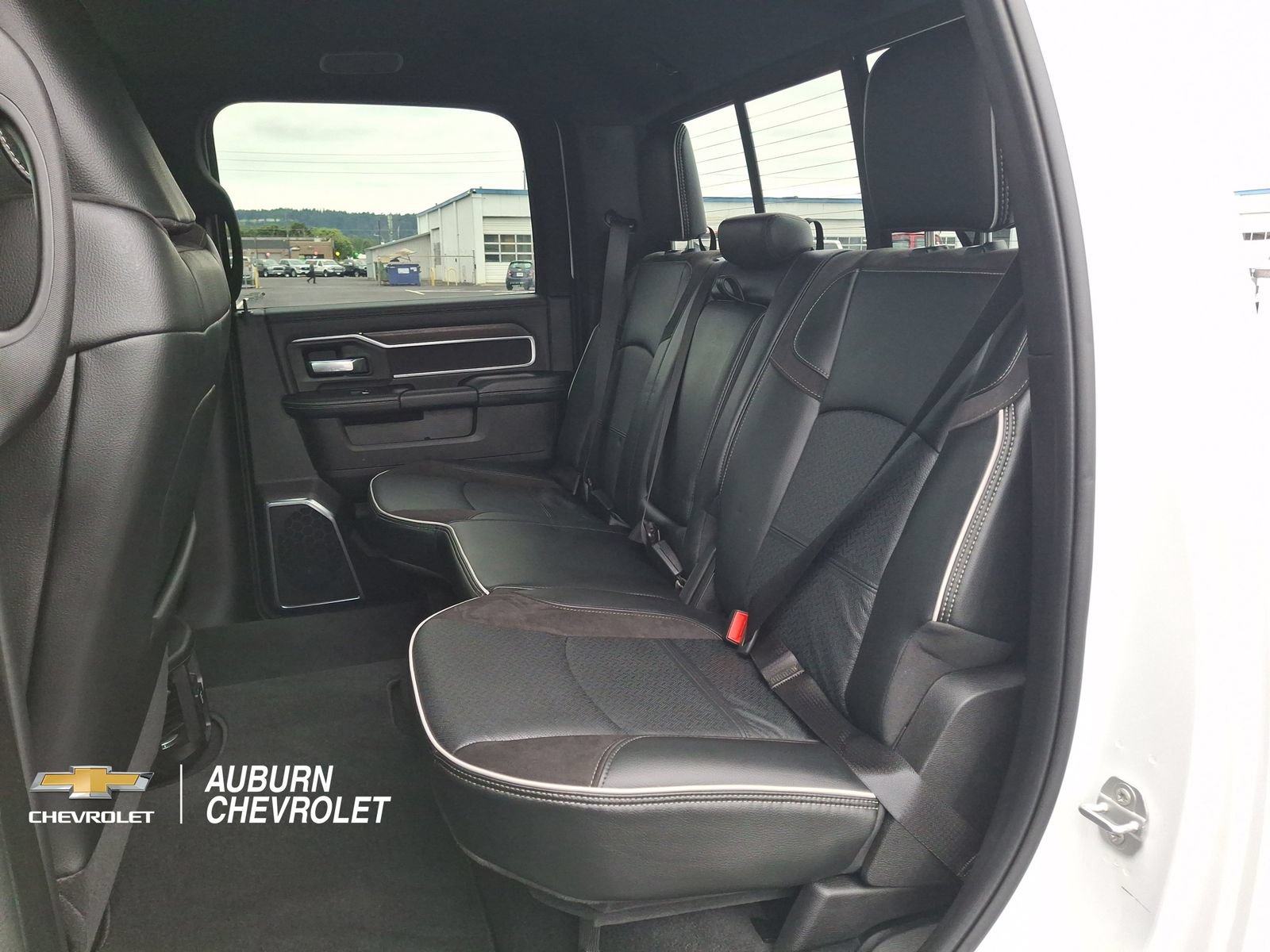 Used 2026 RAM 2500 Laramie AWD/4WD image 17