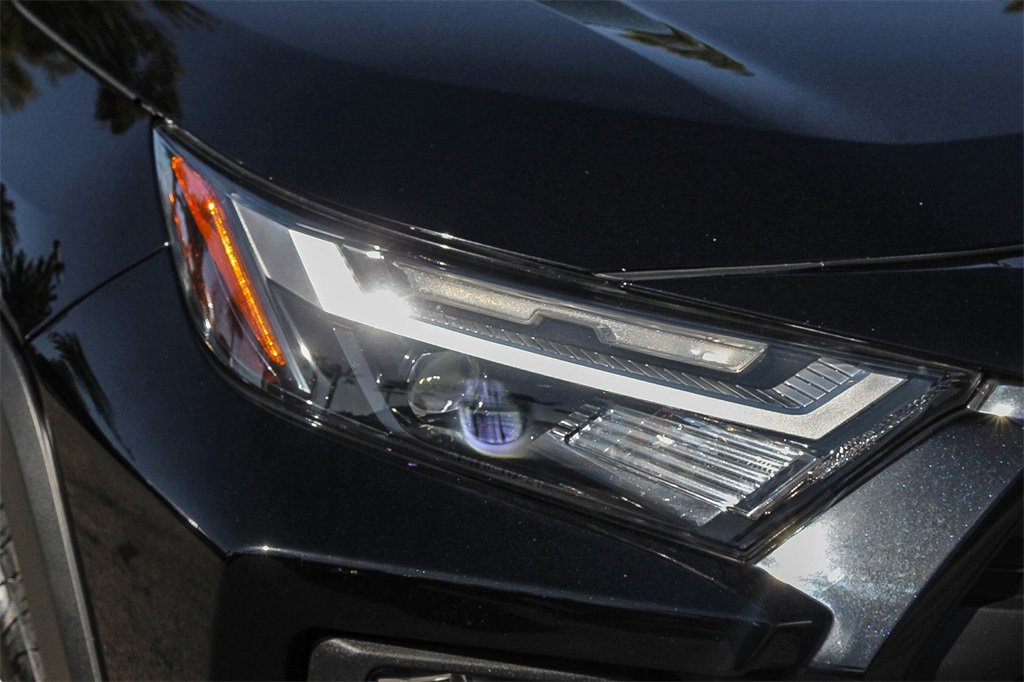 Used 2022 Toyota RAV4 TRD Off-Road w/ TRD Off-Road Weather Package image 8