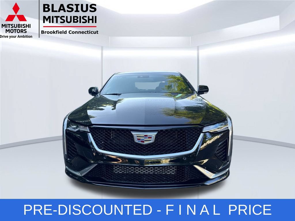 Used 2025 Cadillac CT4 Sport w/ Climate Package AWD/4WD image 3