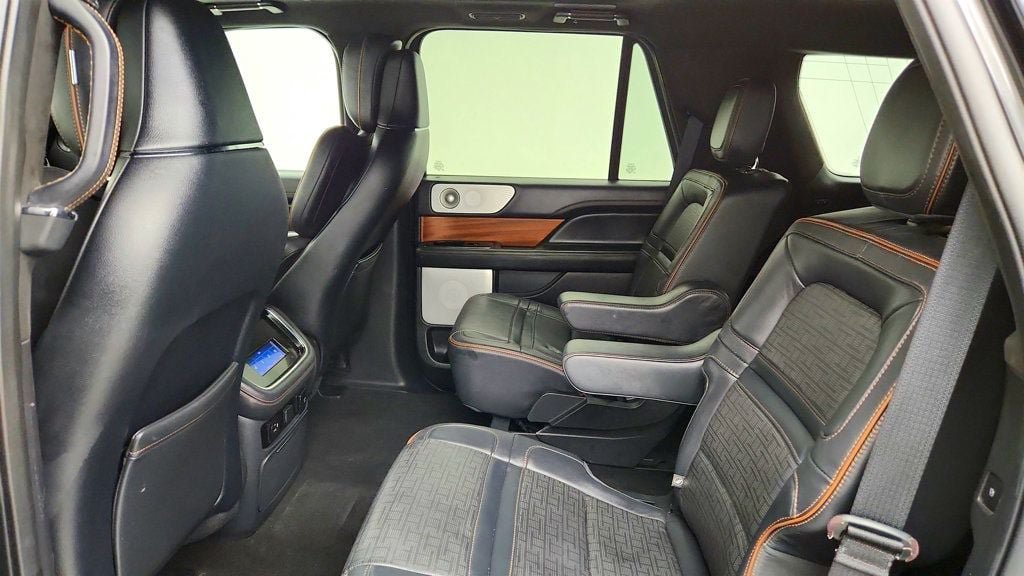 Used 2022 Lincoln Navigator Black Label AWD/4WD image 21