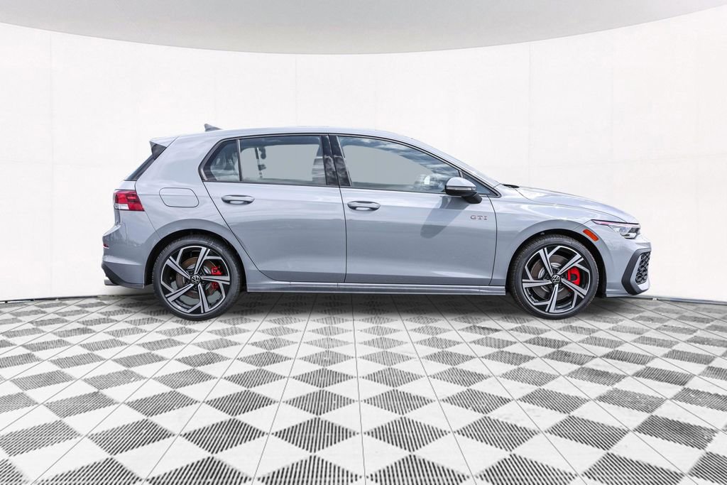 New 2026 Volkswagen GTI SE FWD image 15