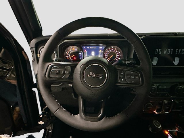 New 2026 Jeep Gladiator Sport AWD/4WD image 11