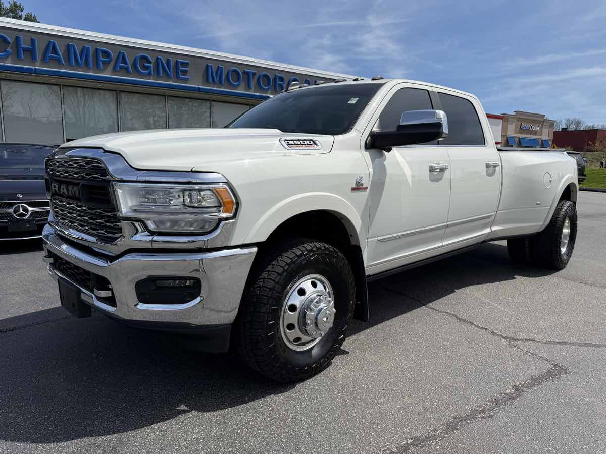 Used 2019 RAM 3500 Limited w/ Max Tow Package AWD/4WD image 1