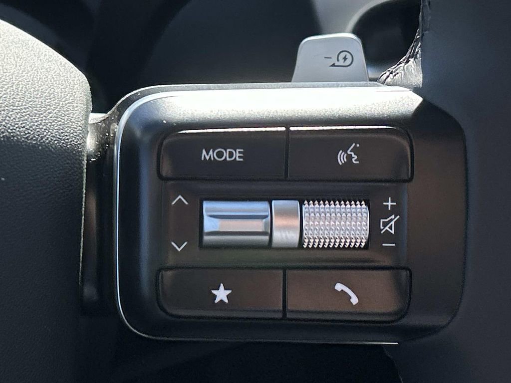 New 2026 Hyundai Ioniq 9 SE w/ Tow & Go Package image 32