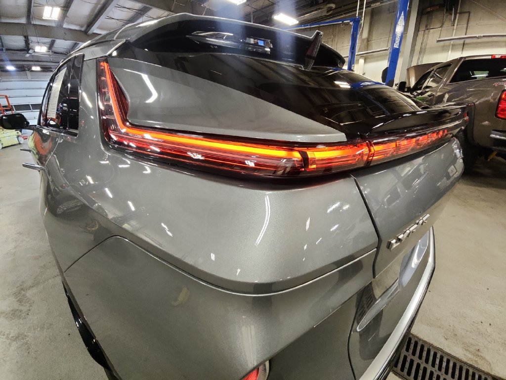 Certified 2026 Cadillac Lyriq Signature Luxury w/ Nappa Leather Package AWD/4WD image 32
