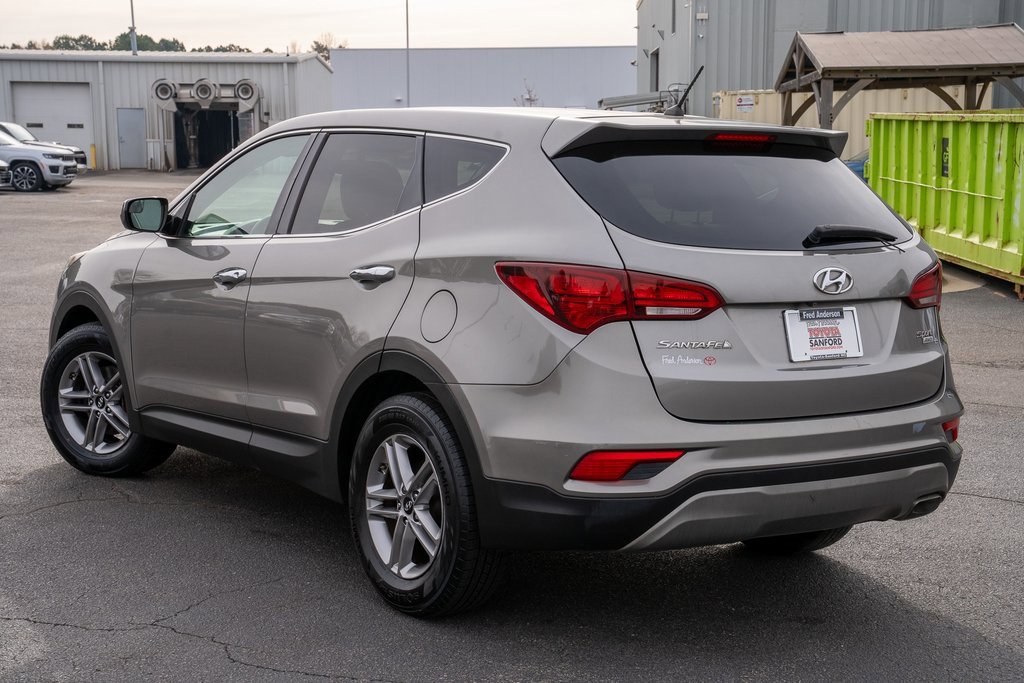 Used 2018 Hyundai Santa Fe Sport image 3