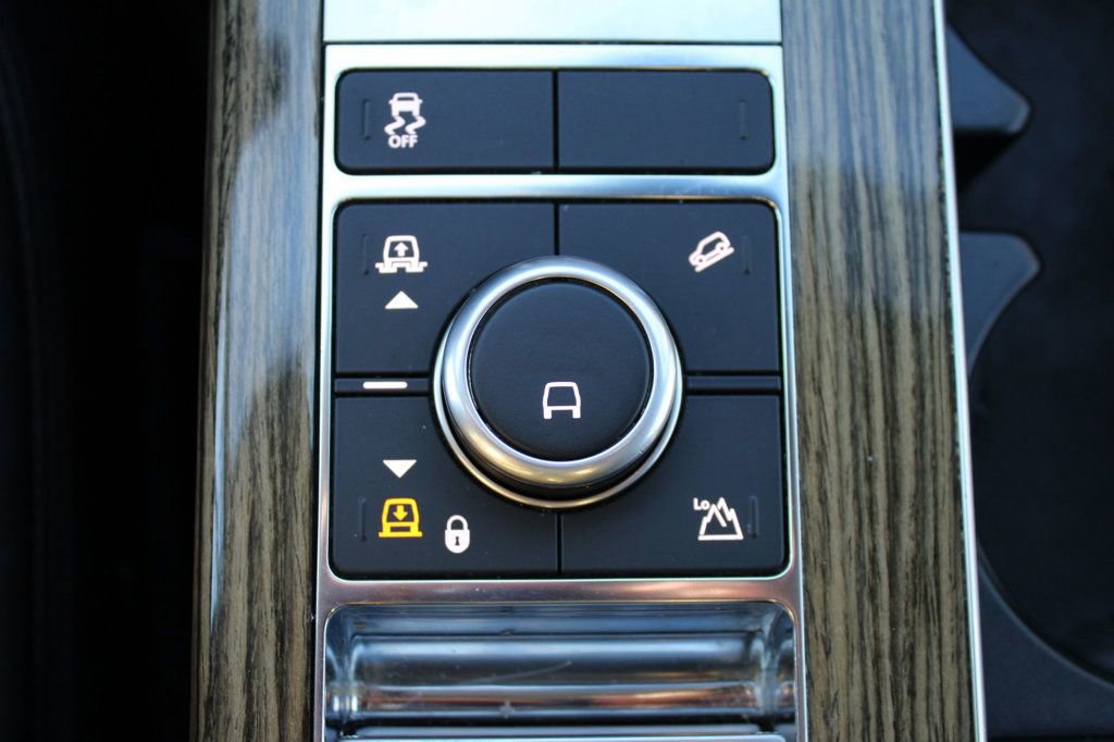 Used 2019 Land Rover Range Rover Supercharged image 23