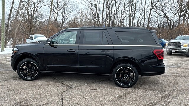 Certified 2022 Ford Expedition Max Limited image 6