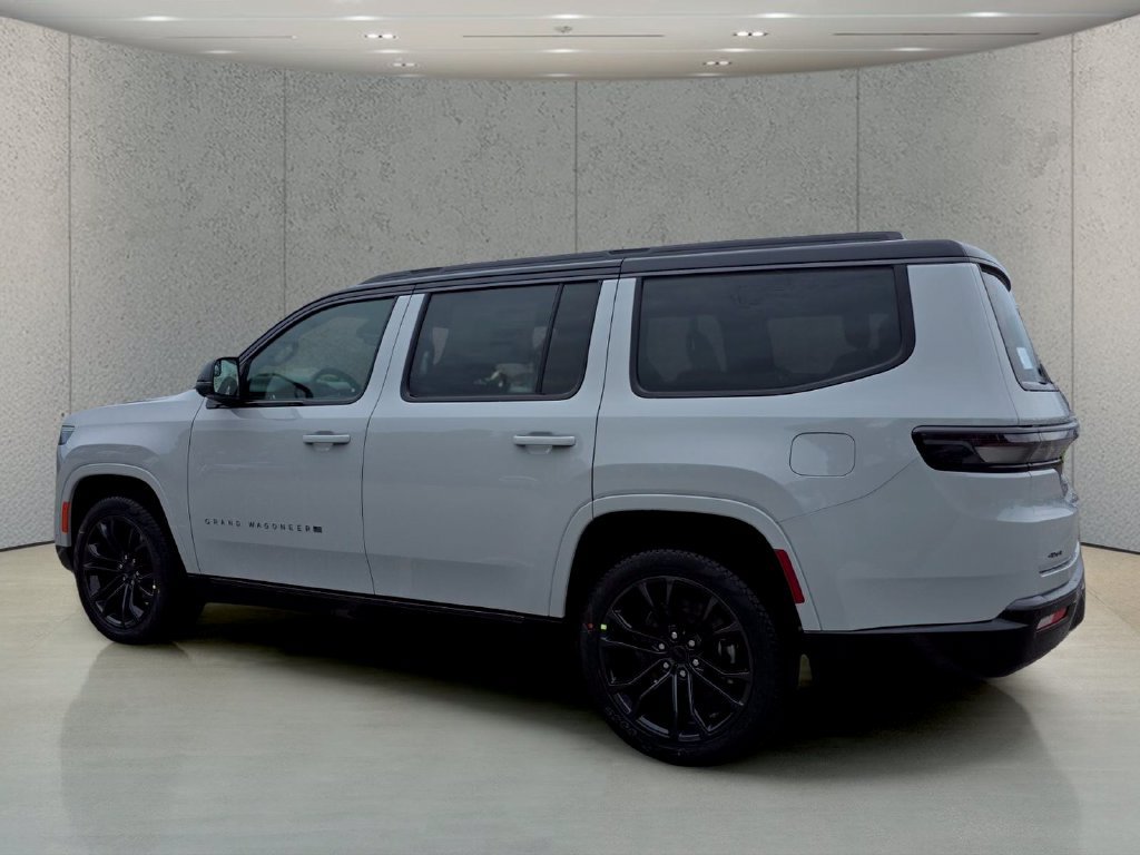 New 2027 Jeep Grand Wagoneer Summit AWD/4WD image 9
