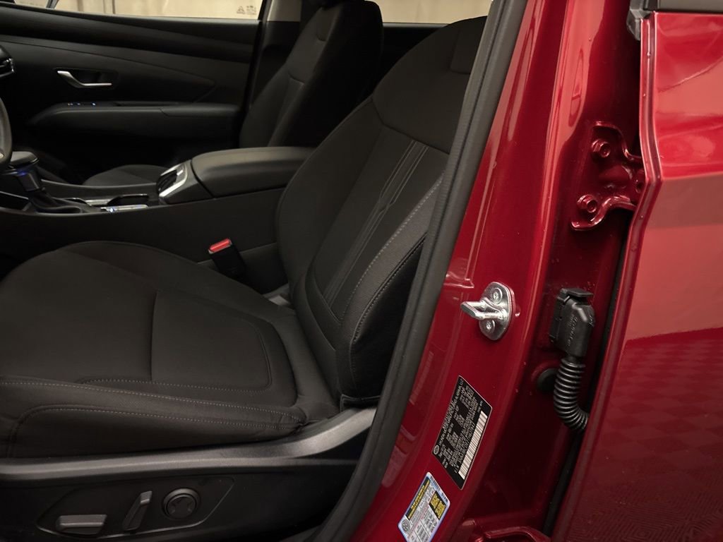 Certified 2026 Hyundai Tucson SEL image 12