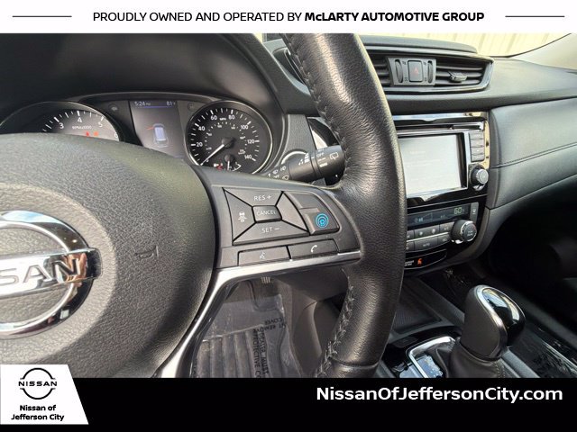 Used 2019 Nissan Rogue SV w/ Premium Package AWD/4WD image 30