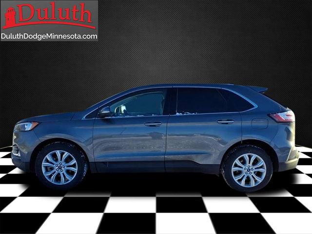 Used 2022 Ford Edge Titanium image 2