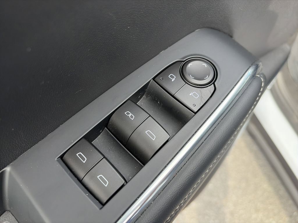 Used 2026 GMC Acadia Elevation w/ Black Edition image 22