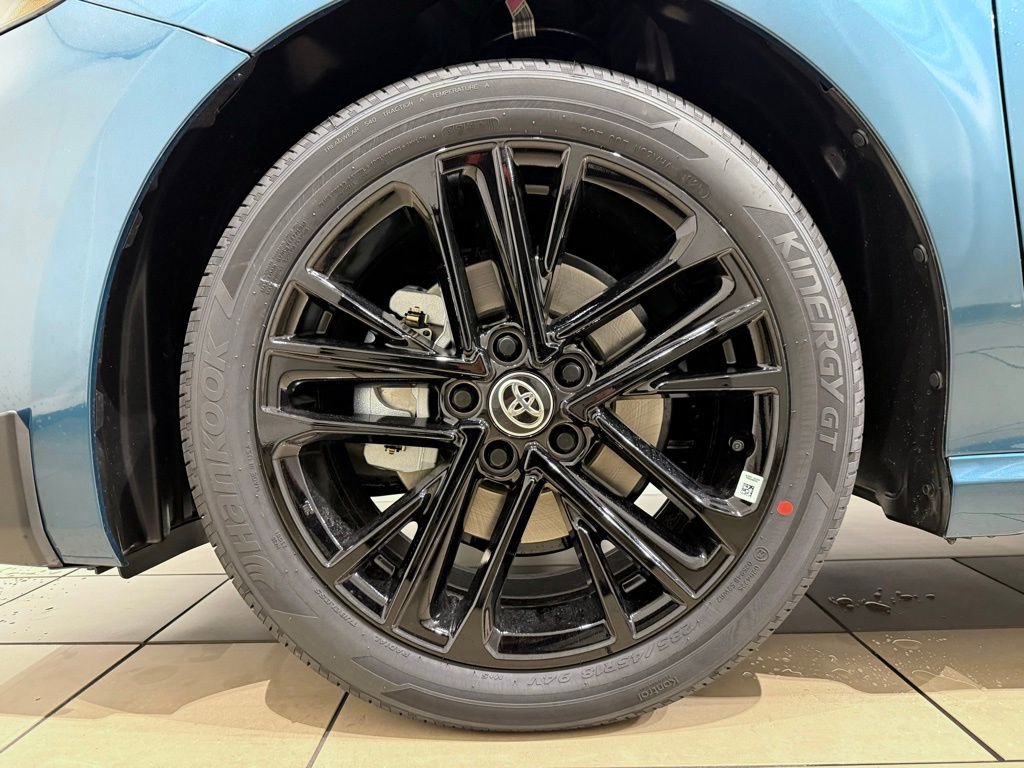 New 2026 Toyota Camry SE image 9