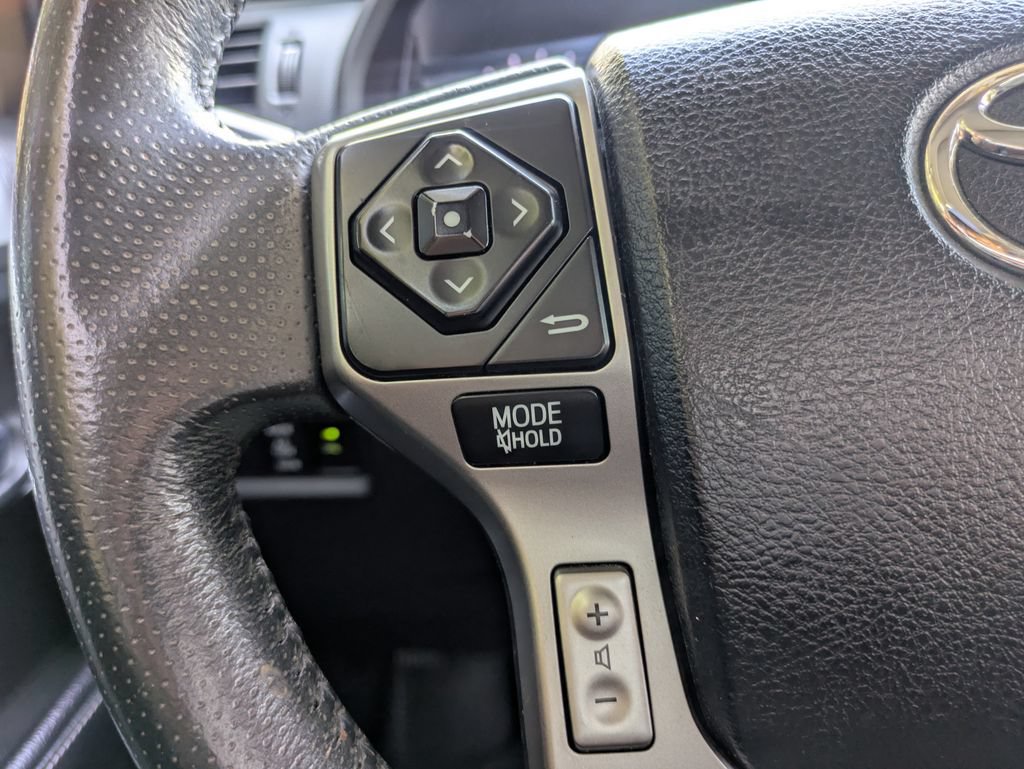 Used 2017 Toyota 4Runner SR5 Premium RWD image 23