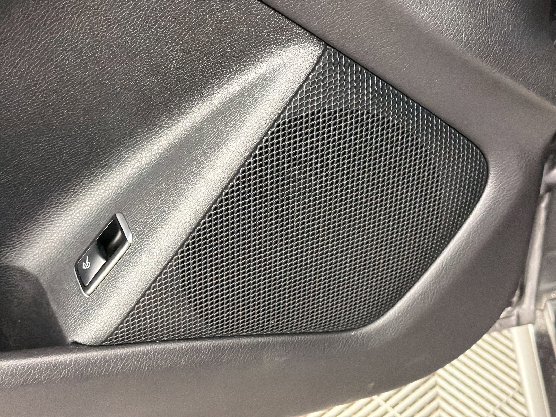 Certified 2016 Mercedes-Benz CLA 250 4MATIC image 22