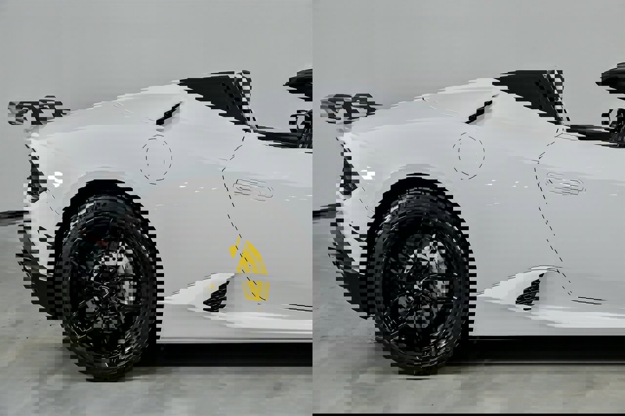 Used 2018 Lamborghini Huracan LP 580-2 image 13