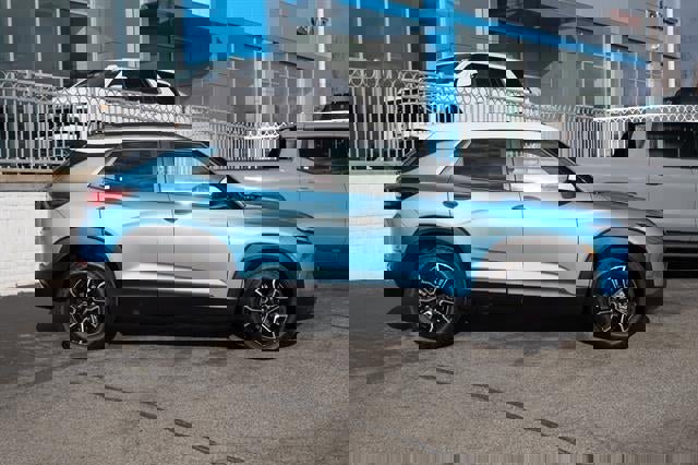 Used 2026 Chevrolet TrailBlazer ACTIV w/ Driver Confidence Package image 5