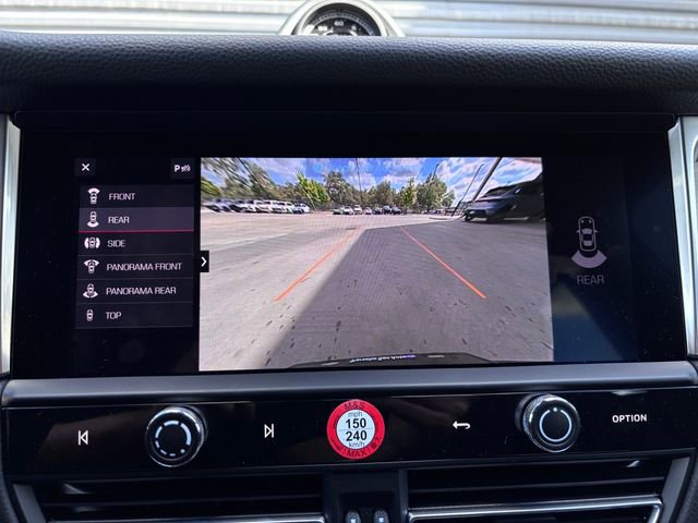 Certified 2026 Porsche Macan image 20