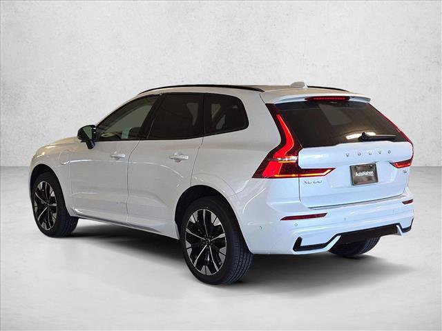 New 2027 Volvo XC60 T8 Plus AWD/4WD image 9