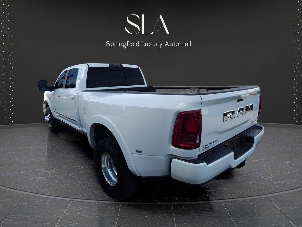 Used 2025 RAM 3500 Limited image 8