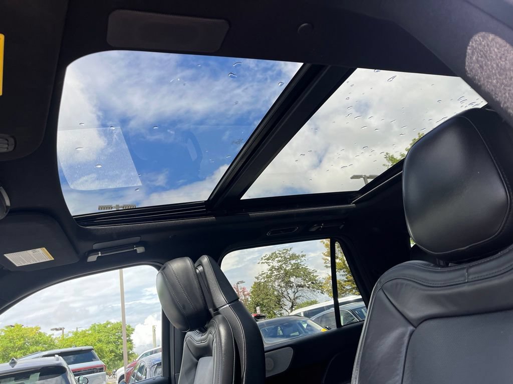 Certified 2023 Lincoln Navigator L Reserve AWD/4WD image 40