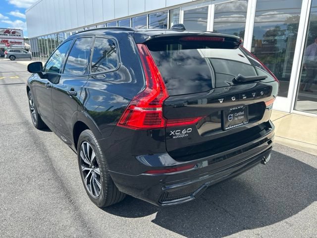 Certified 2024 Volvo XC60 B5 Core w/ Climate Package AWD/4WD image 3