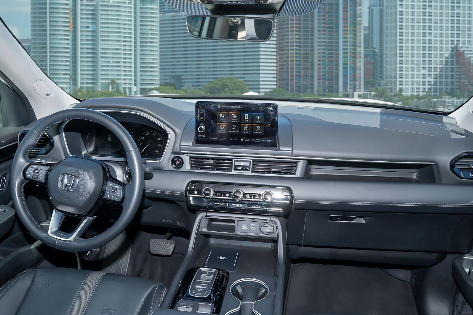 Certified 2023 Honda Pilot Touring image 25