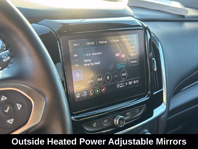 Used 2022 Chevrolet Traverse LT w/ LT Premium Package AWD/4WD image 27