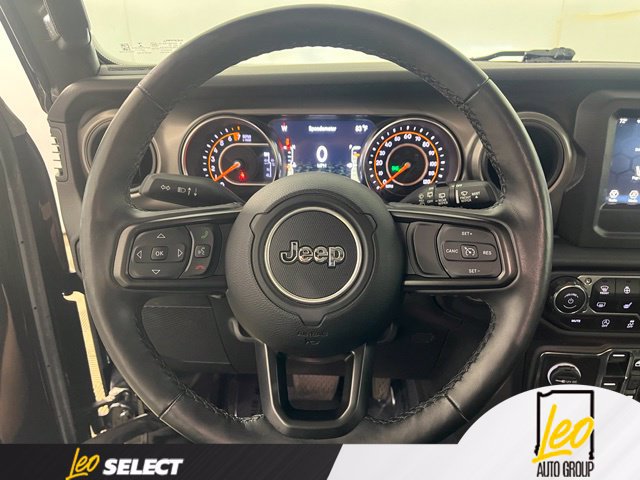 Used 2022 Jeep Wrangler Unlimited Sport AWD/4WD image 15