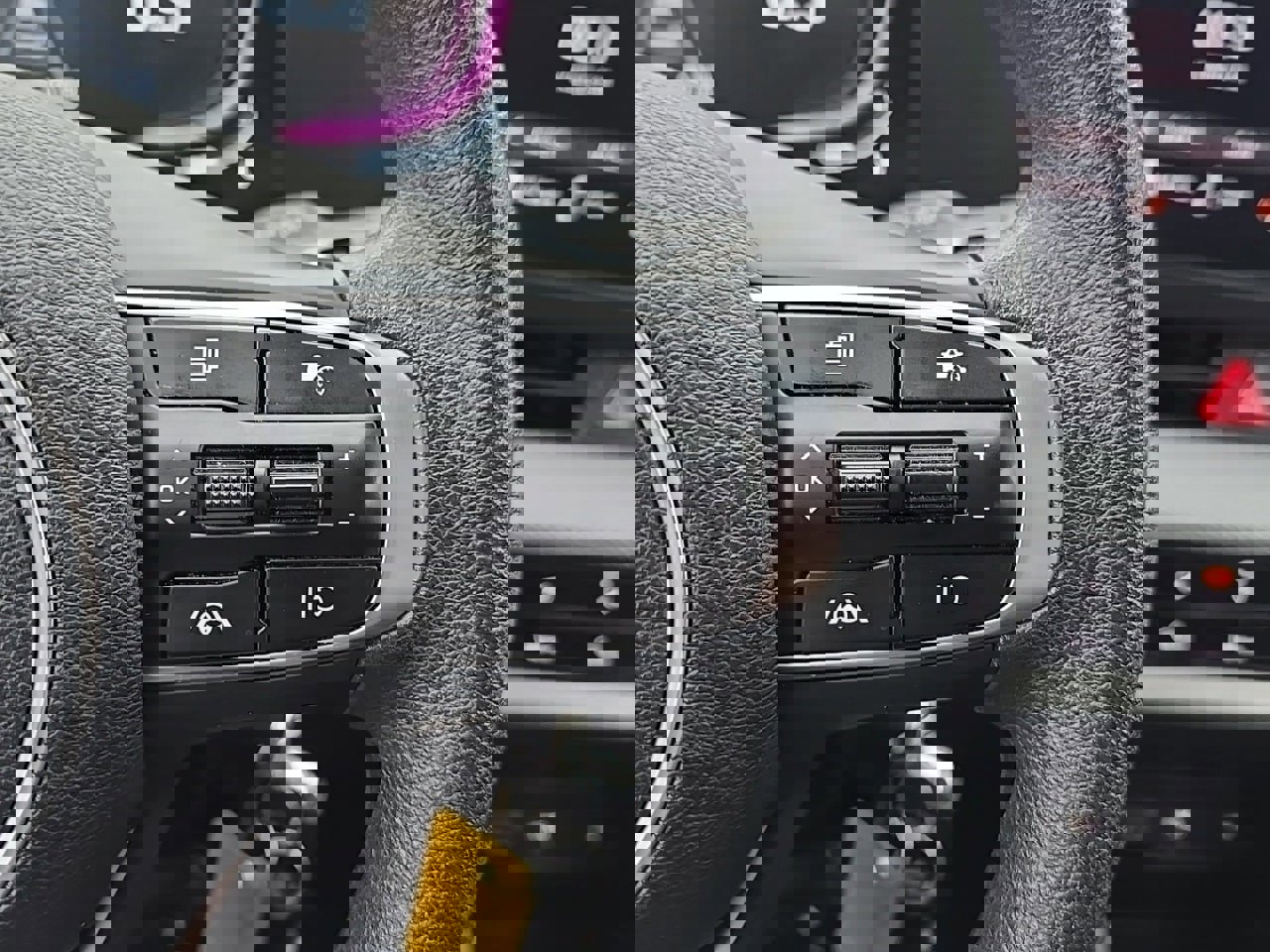 Used 2024 Kia Sportage LX image 21