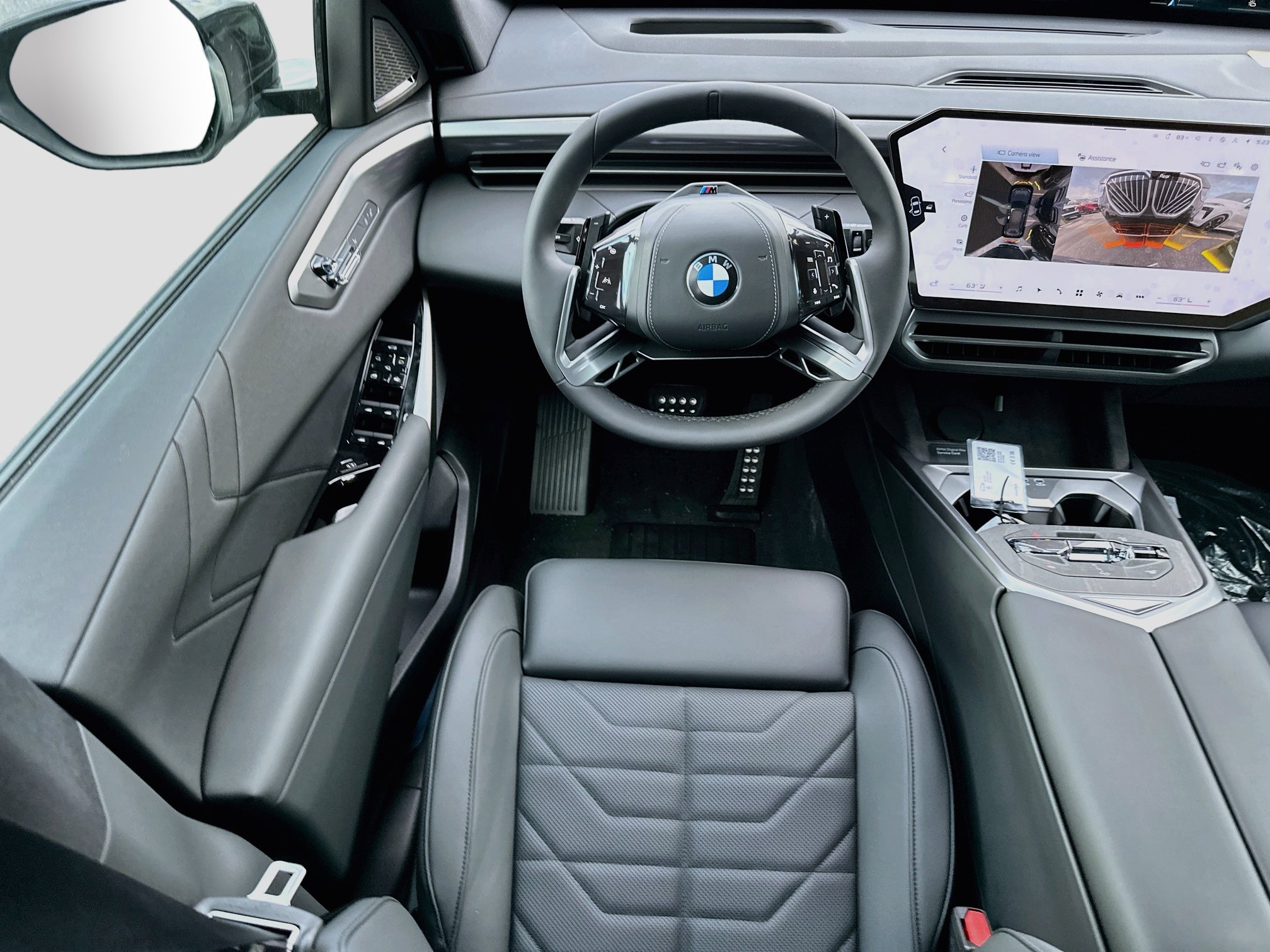New 2027 BMW X5 xDrive40i w/ M Sport Professional Package AWD/4WD image 16