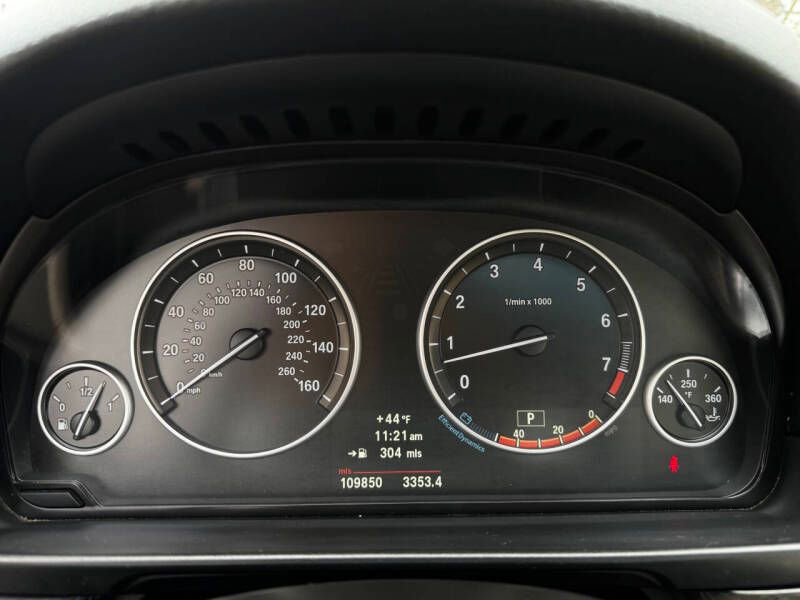 Used 2012 BMW 535i xDrive Sedan image 21