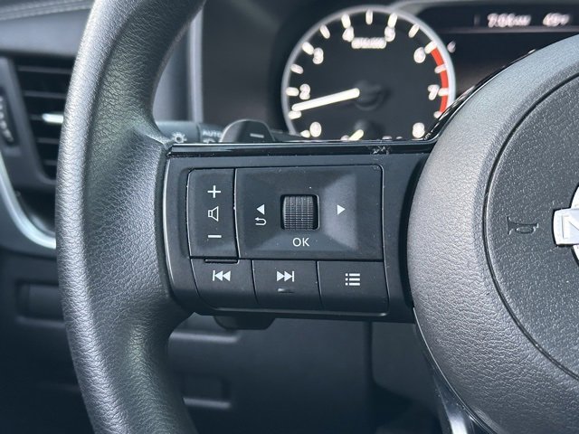 Certified 2023 Nissan Rogue SV image 38