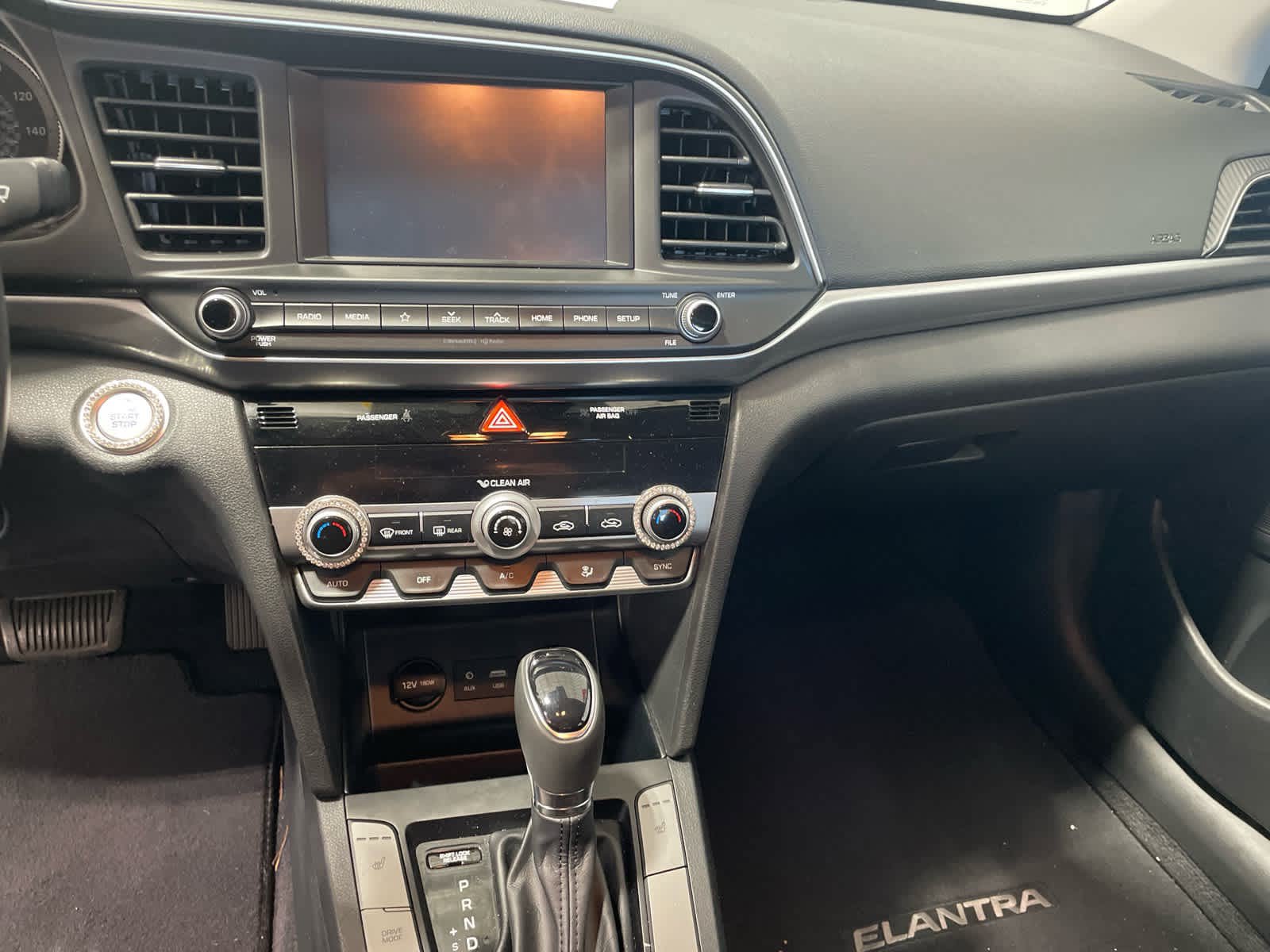 Used 2020 Hyundai Elantra Value Edition w/ Cargo Package (C1) FWD image 8