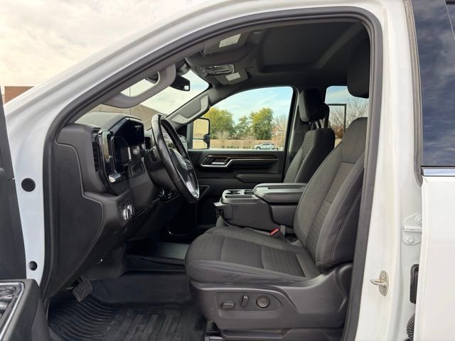 Used 2024 GMC Sierra 3500 SLE w/ SLE Convenience Package image 19