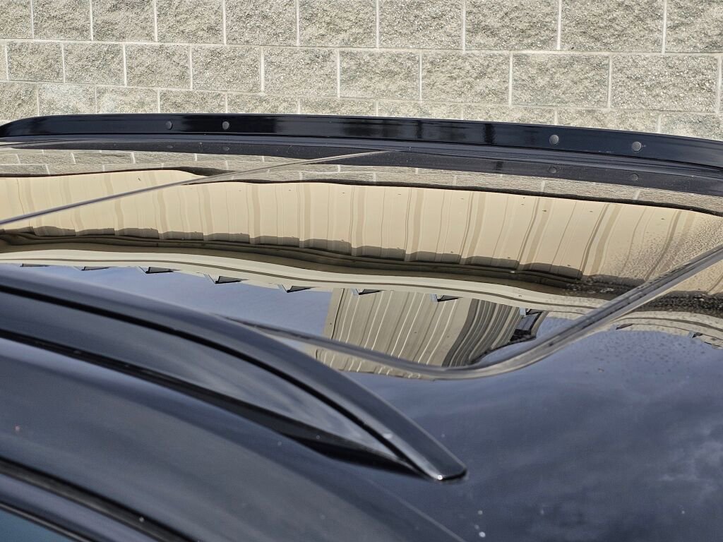 Used 2025 Cadillac XT4 Sport image 15